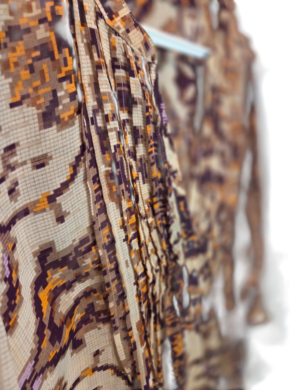 H&M Print V-Neck Tunic Top - Picture 3 of 4